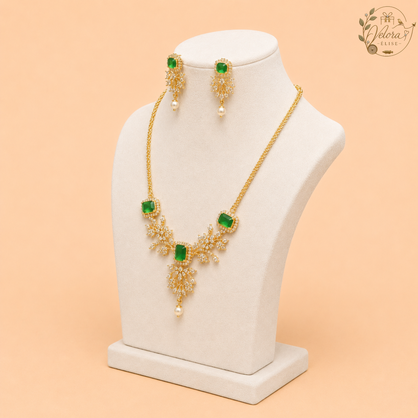Royal Emerald Leaf Pendant Set