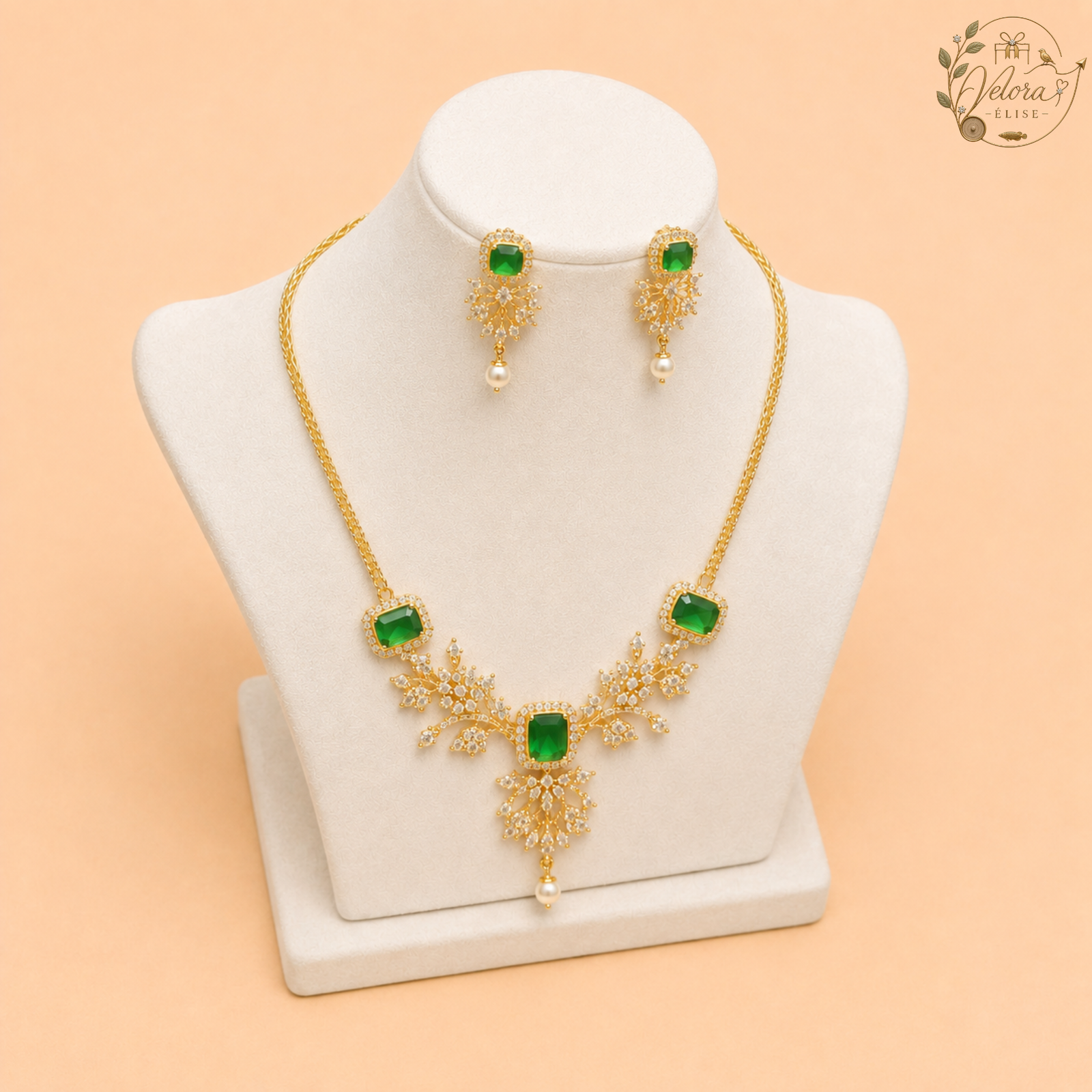Royal Emerald Leaf Pendant Set