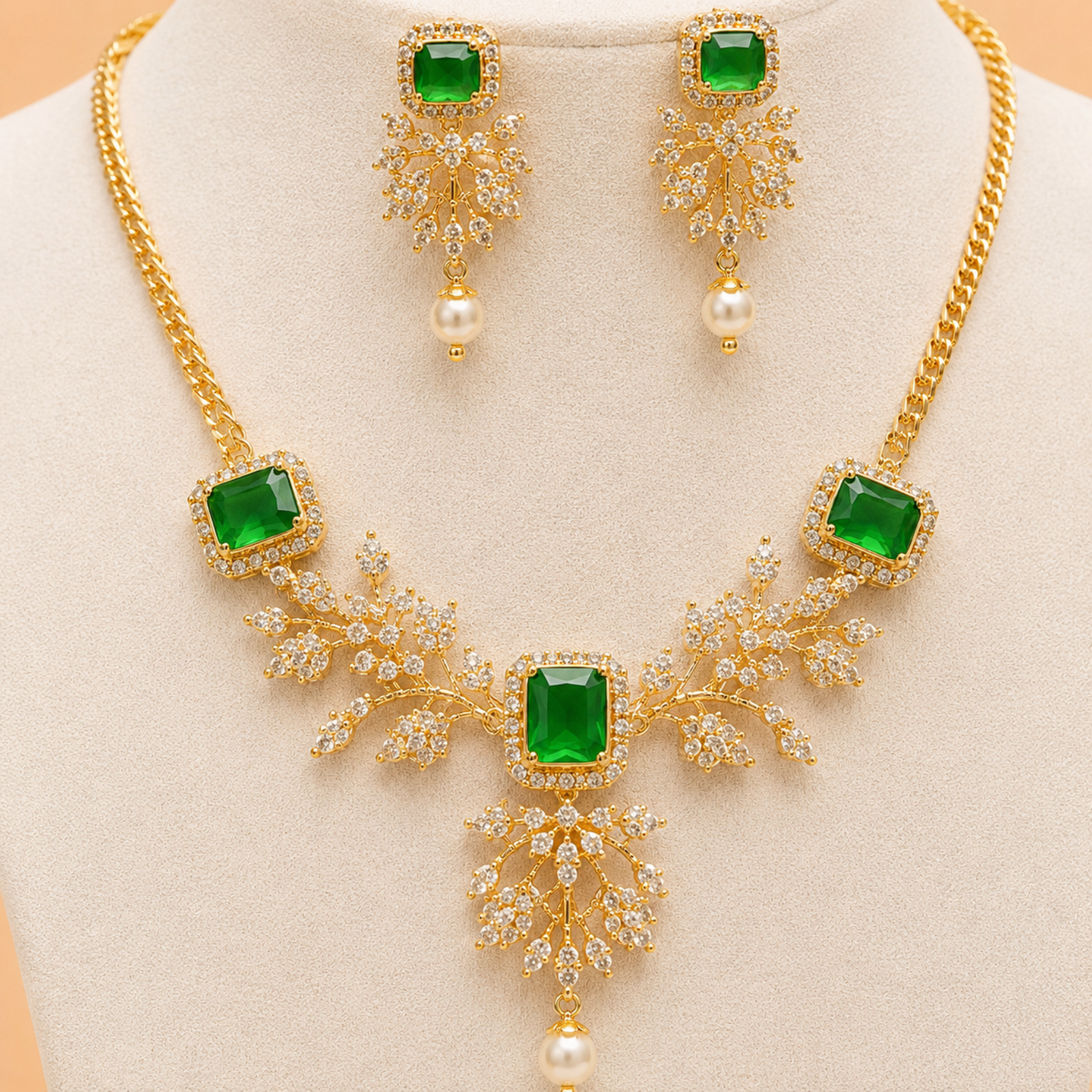 Royal Emerald Leaf Pendant Set