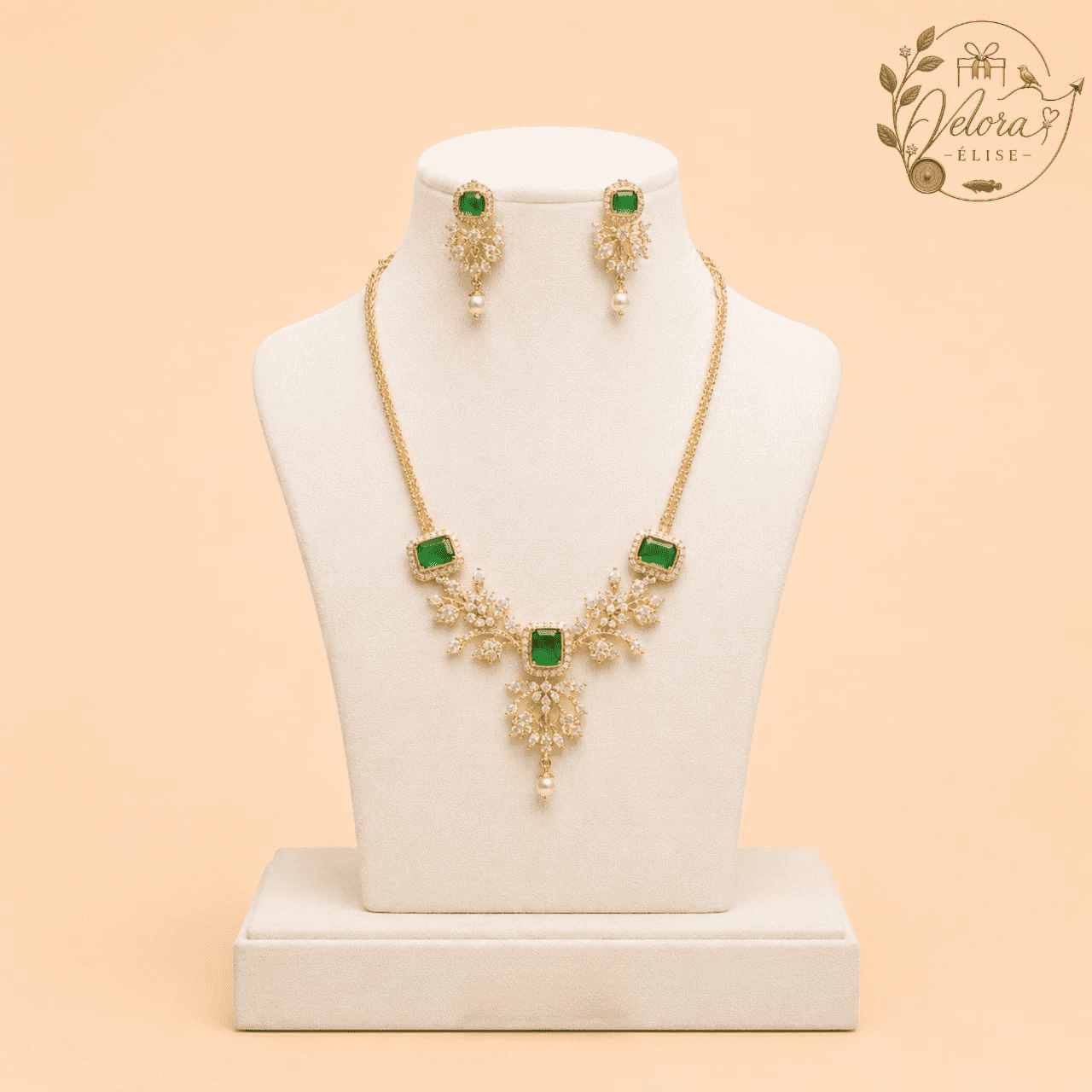 Royal Emerald Leaf Pendant Set